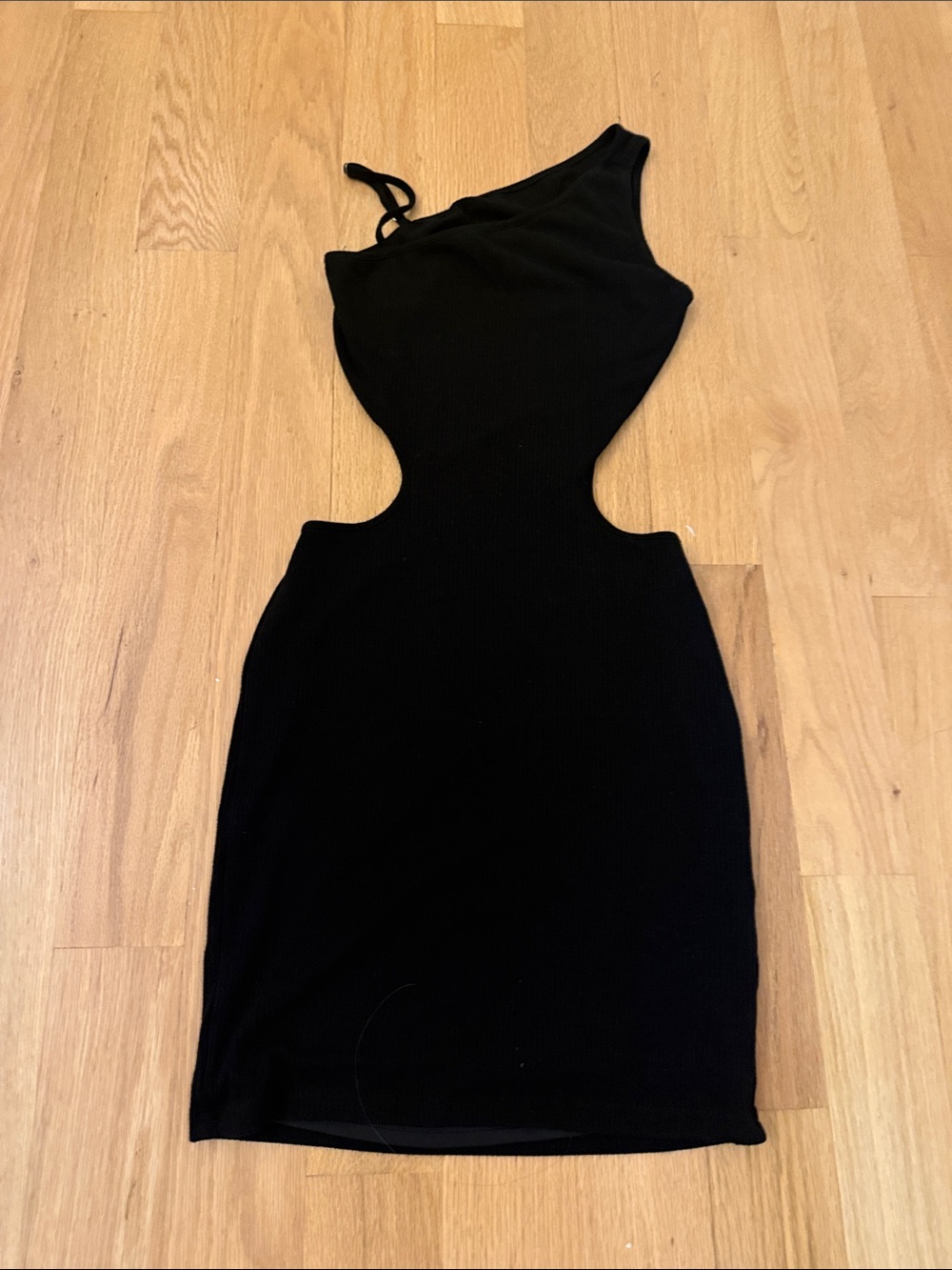 Crescent Black One-Shoulder Cutout Bodycon Dress